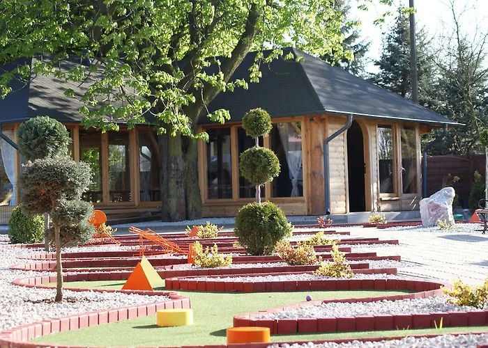 Pod Kasztanami 3* Głogów